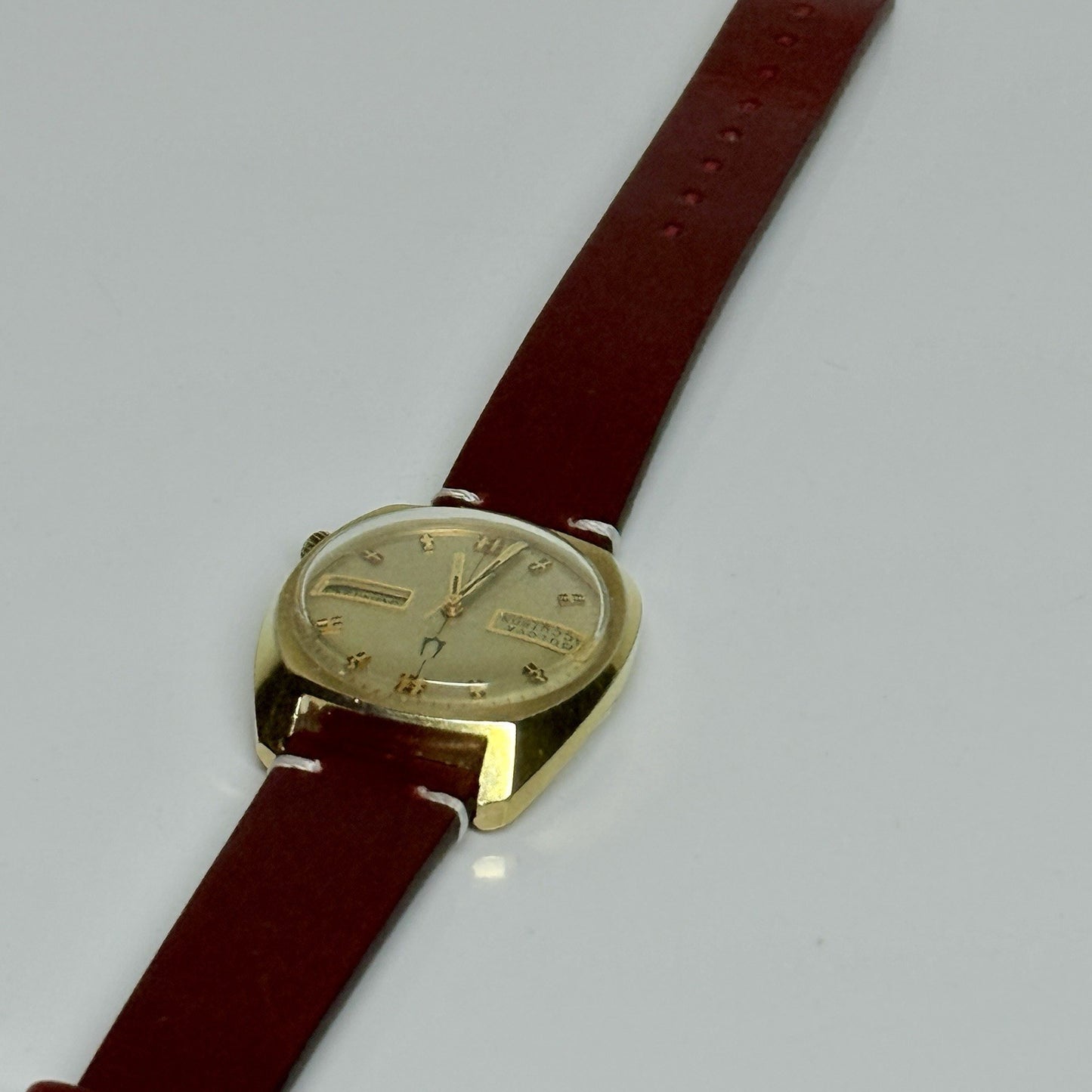 7952334