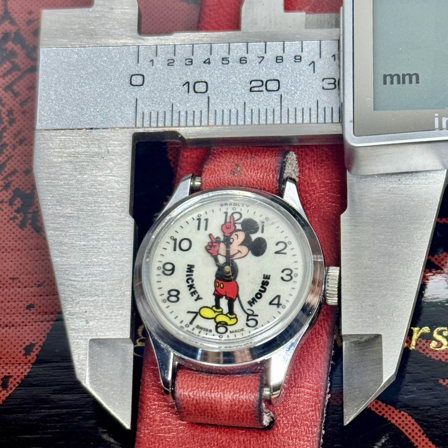 8120922