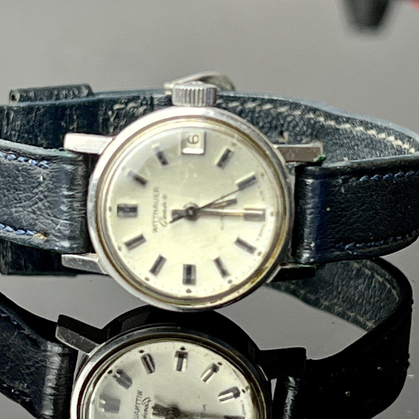 Wittnauer Automatic Date Watch Swiss Made Fully Functional Running Vintage Women