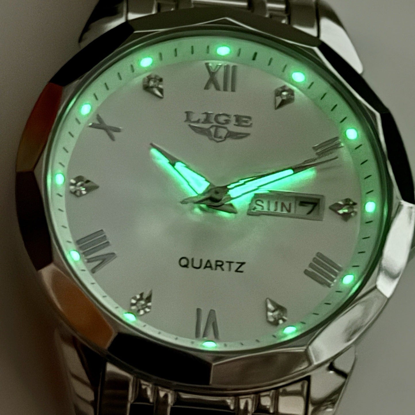 7950056