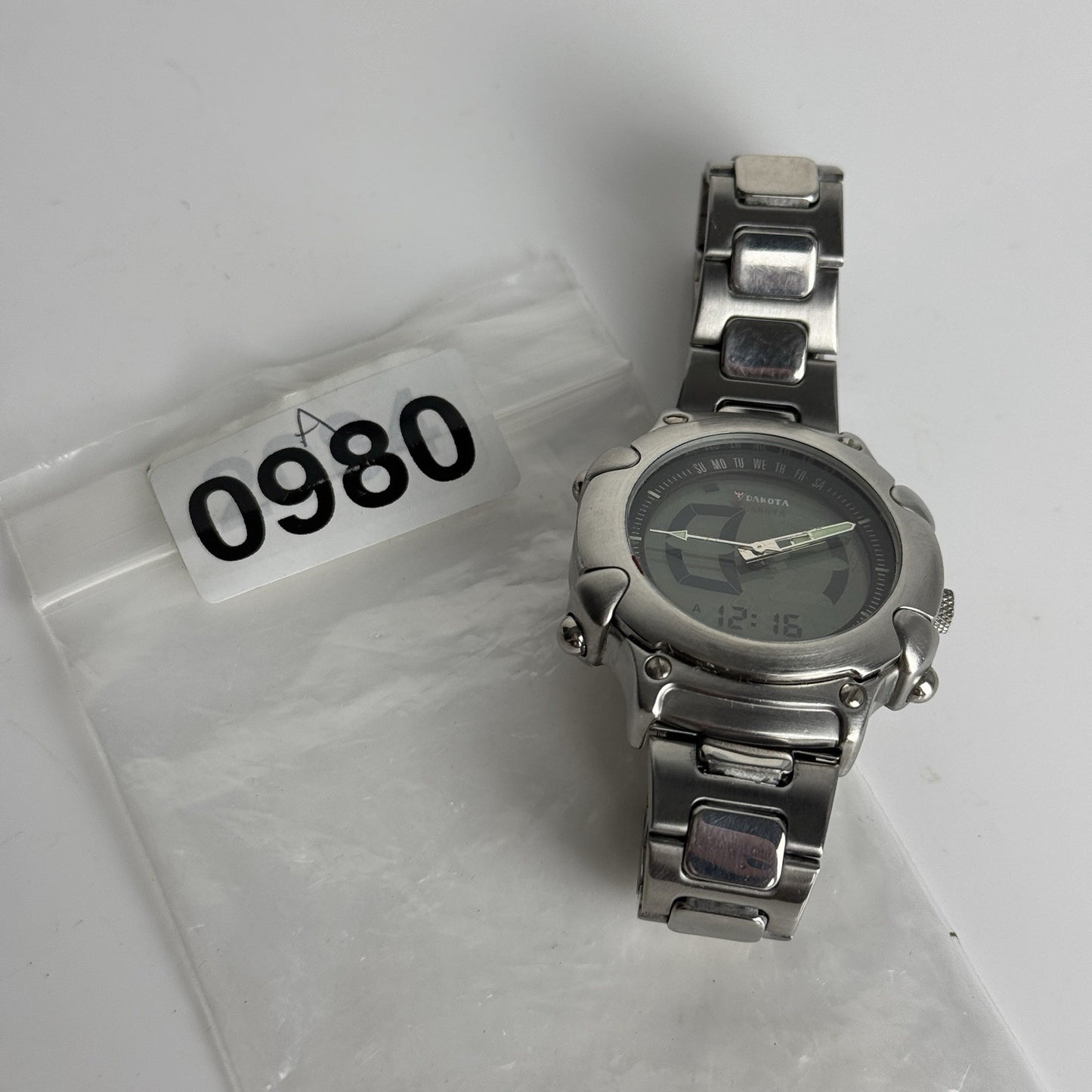 6836097