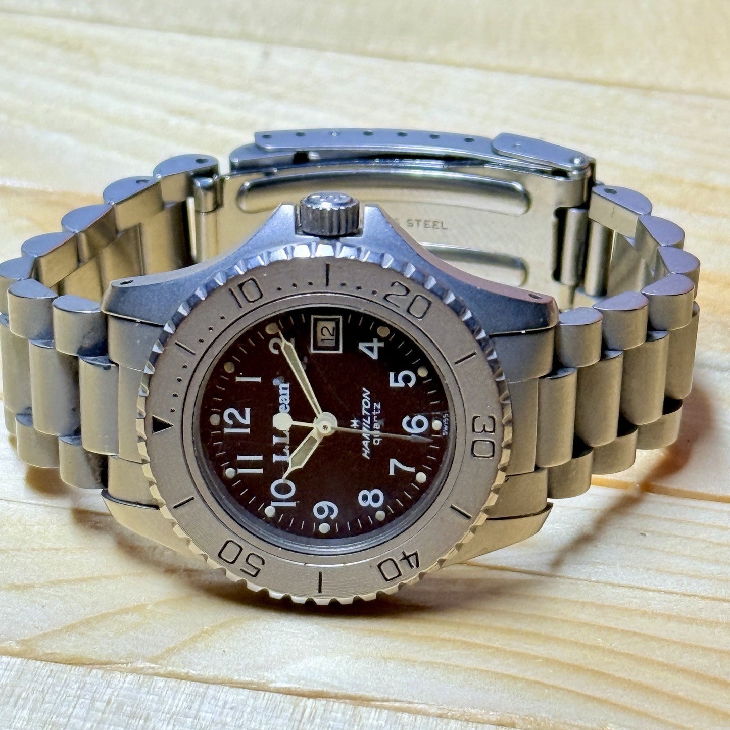7874930