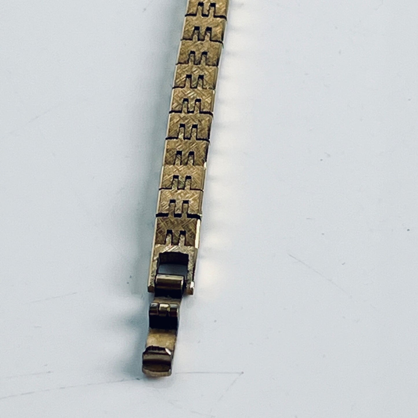 7977647