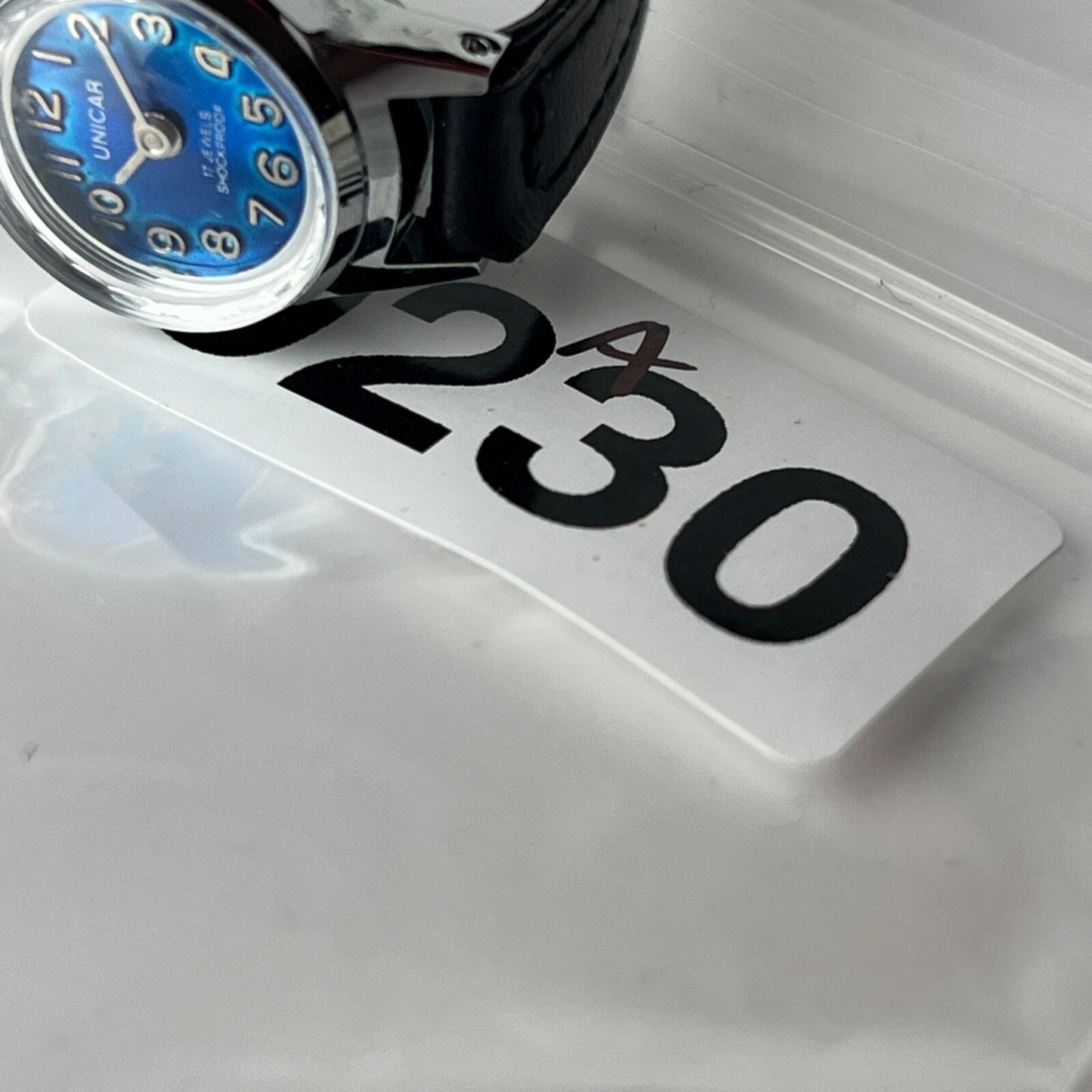 8978423