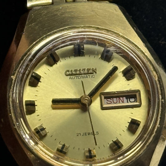 8727047