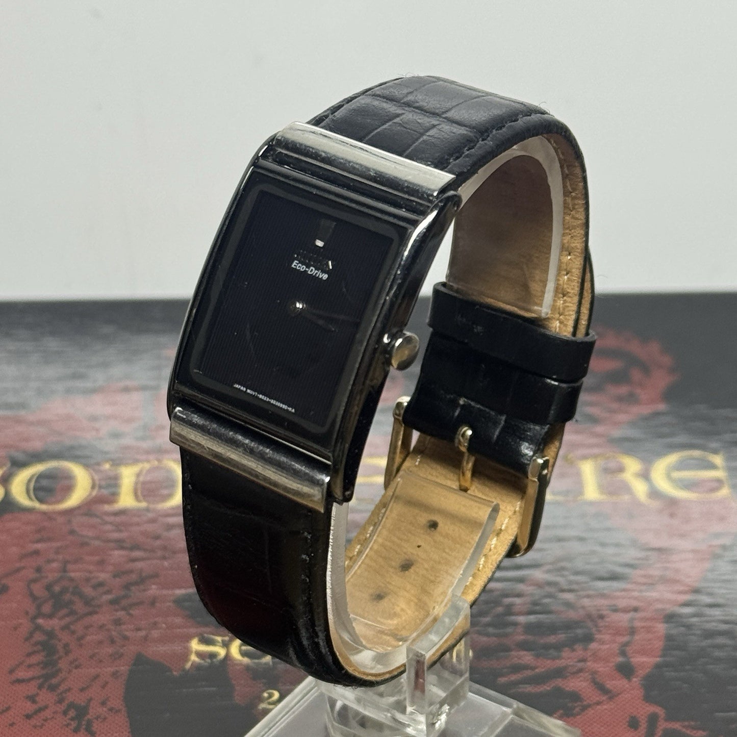 8120963