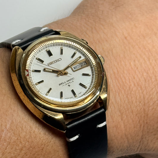 Seiko Bell-Matic Mens Vintage Watch White Day Date Dial 17 Jewel Automatic Movement