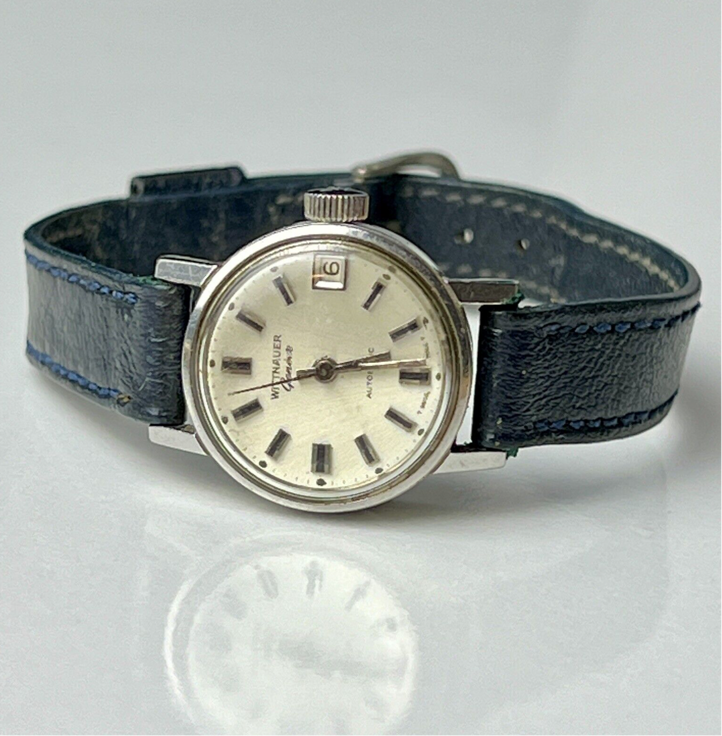 Wittnauer Automatic Date Watch Swiss Made Fully Functional Running Vintage Women