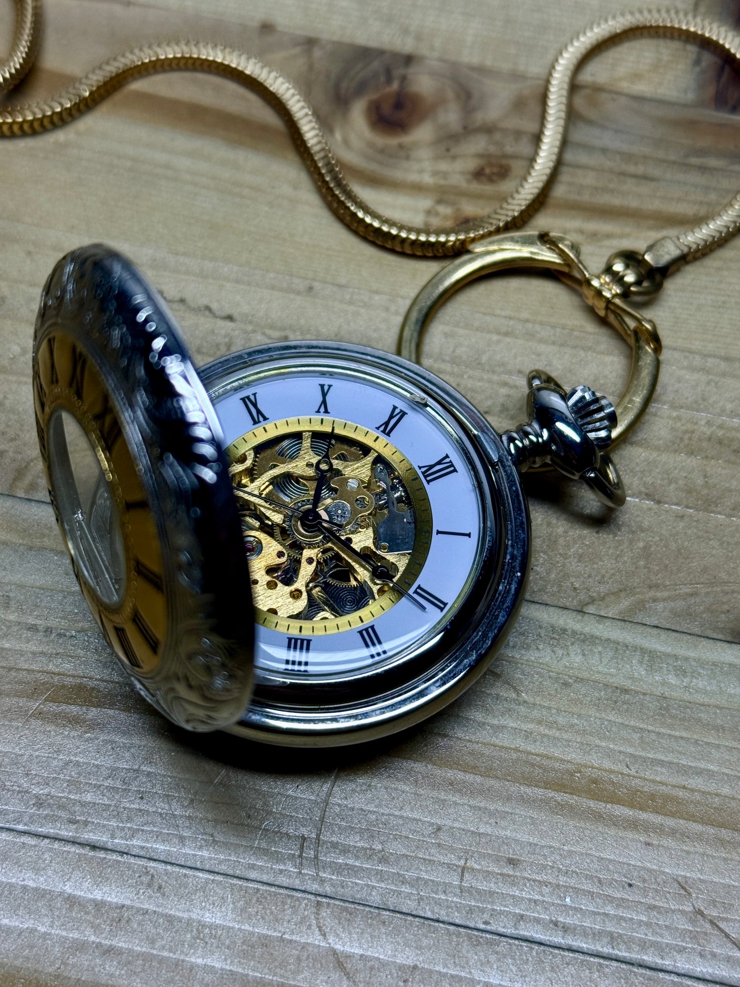 Pocket Watches, Pendants & Clocks