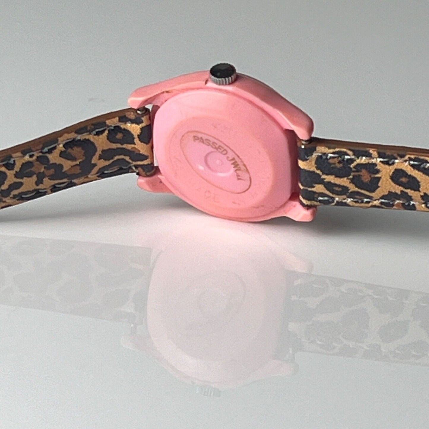 Vintage Betty Boop 1980s Women’s Watch Mechanical Movement Pink Case Cheetah Print Reversible Band