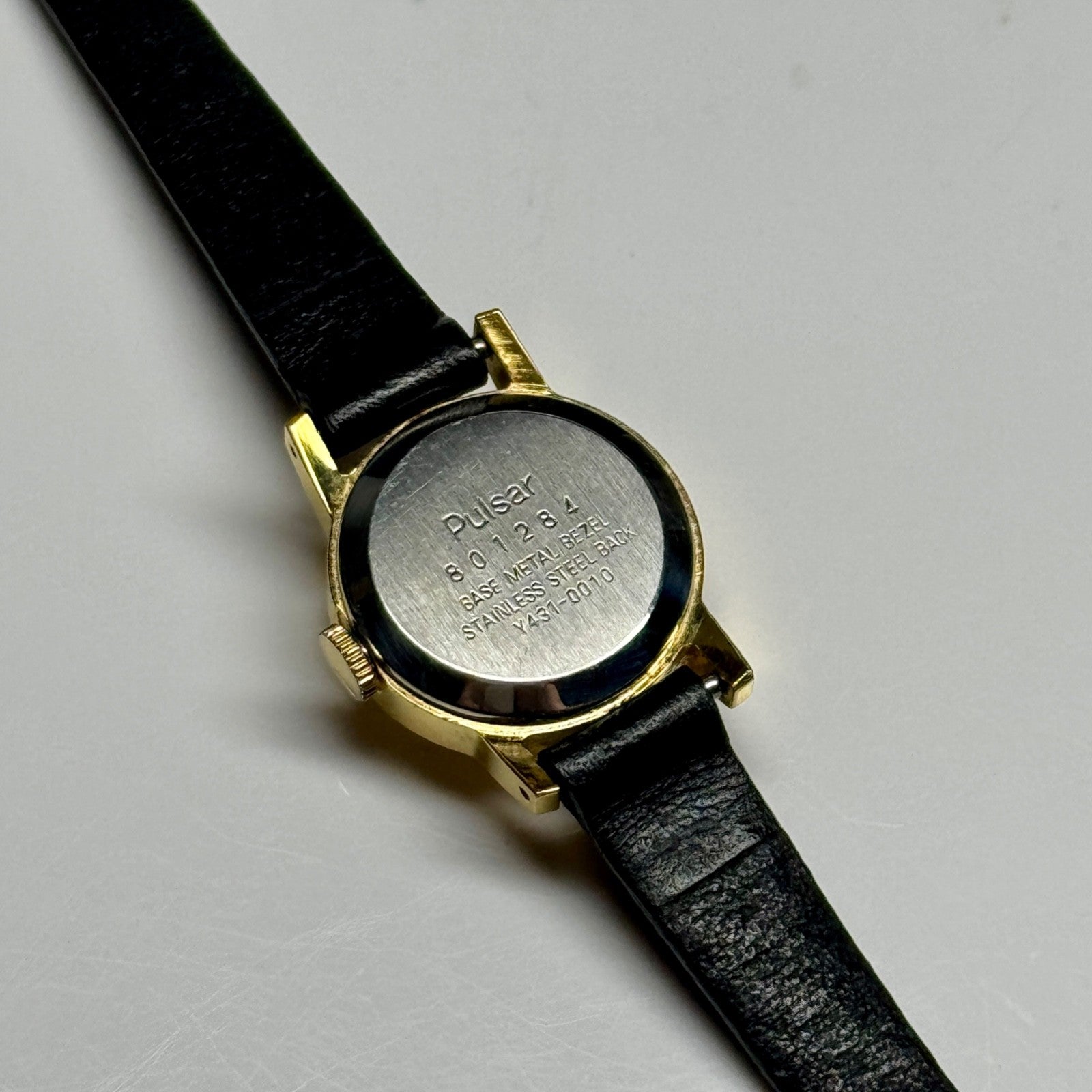 8932028