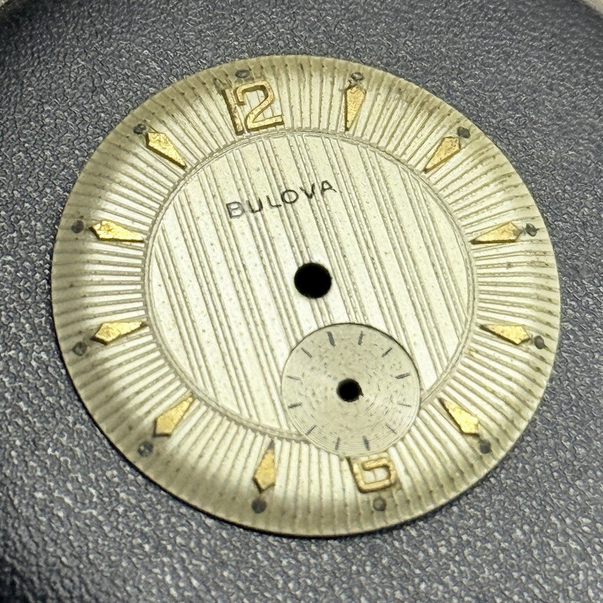 9013719