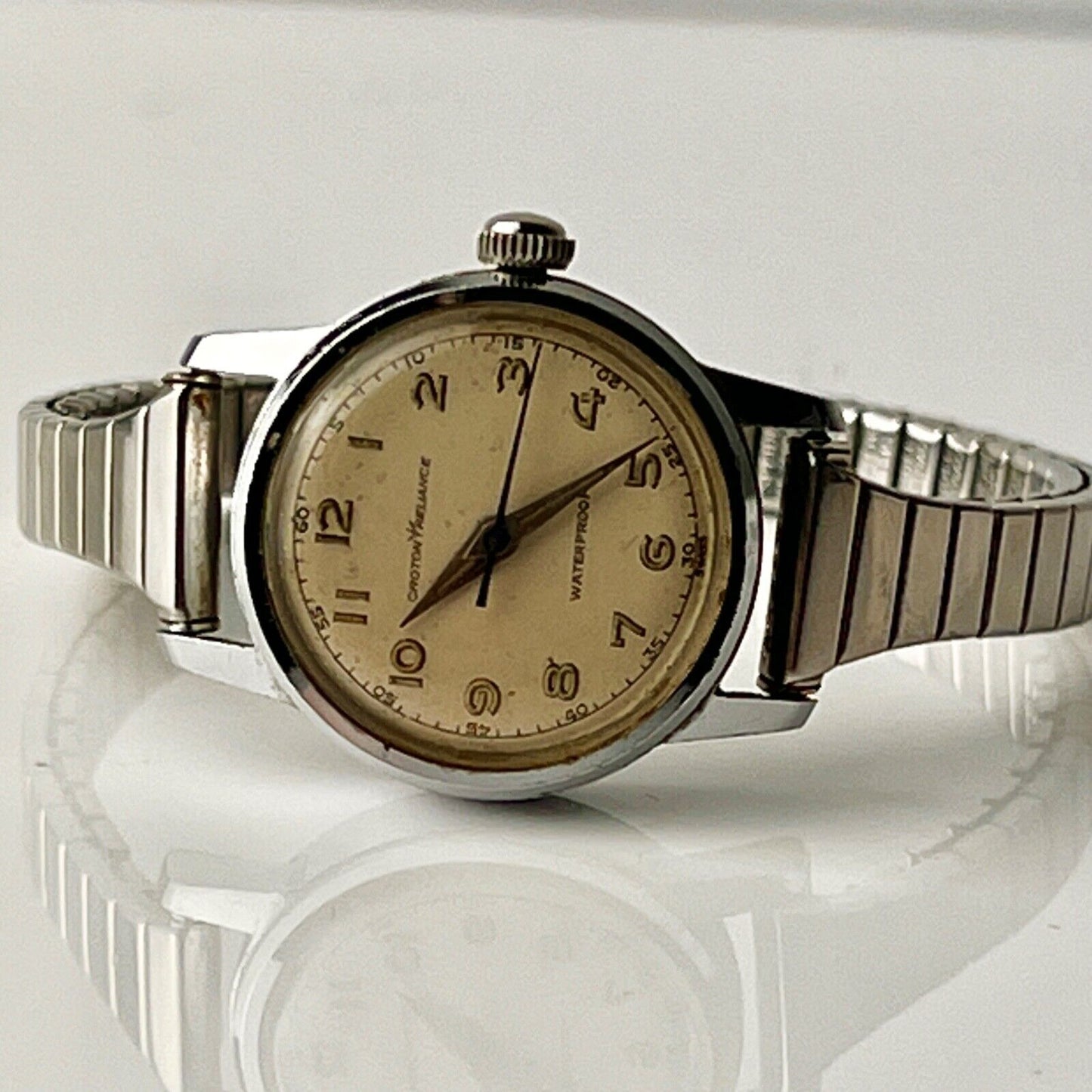 Croton Reliance Vintage Watch Swiss Made Mechanical Movement Womens Runs Perfect