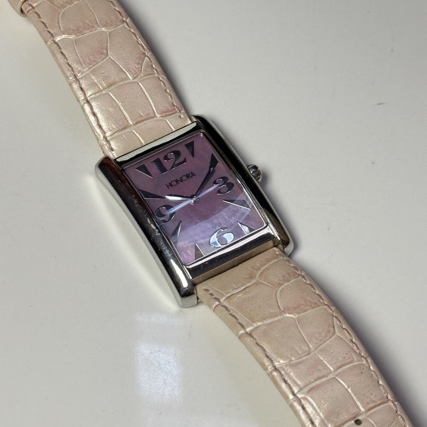 8376872