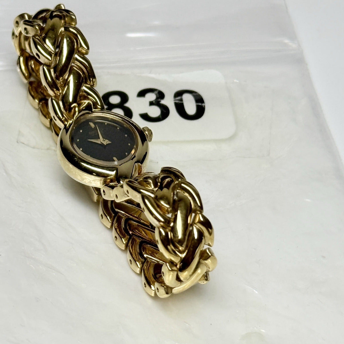 8991621
