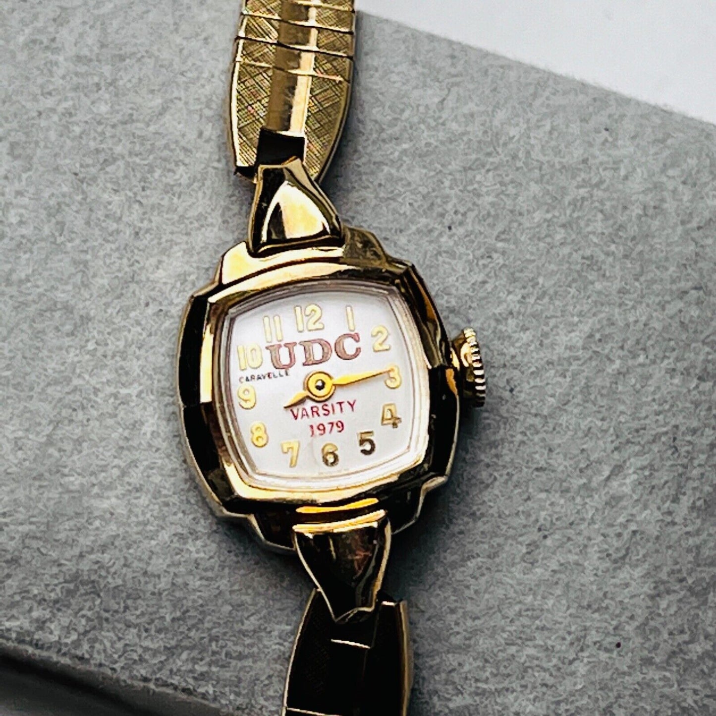 Bulova Swiss Watch Jeweled Mechanical Movement Vintage UDC College Varsity 1979 Signed