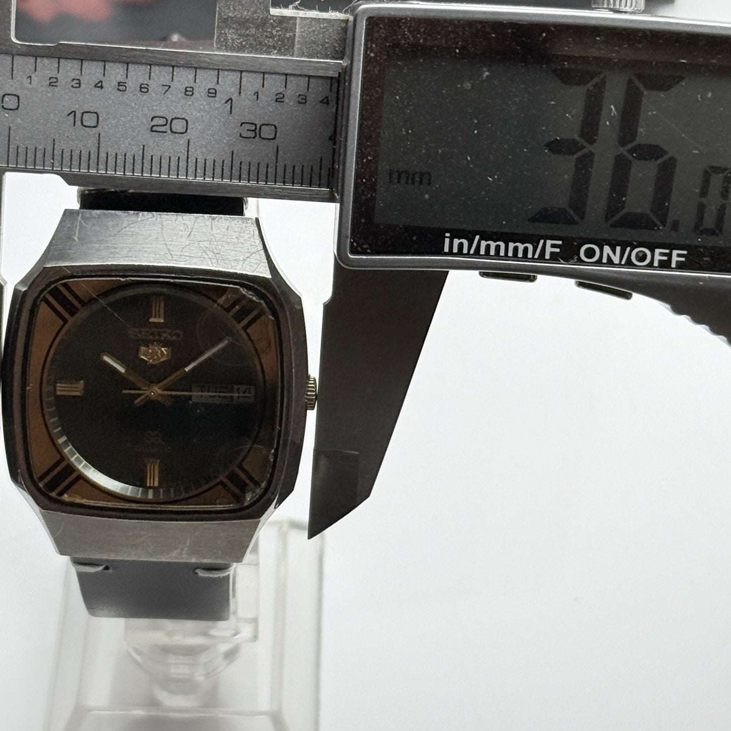 8992260
