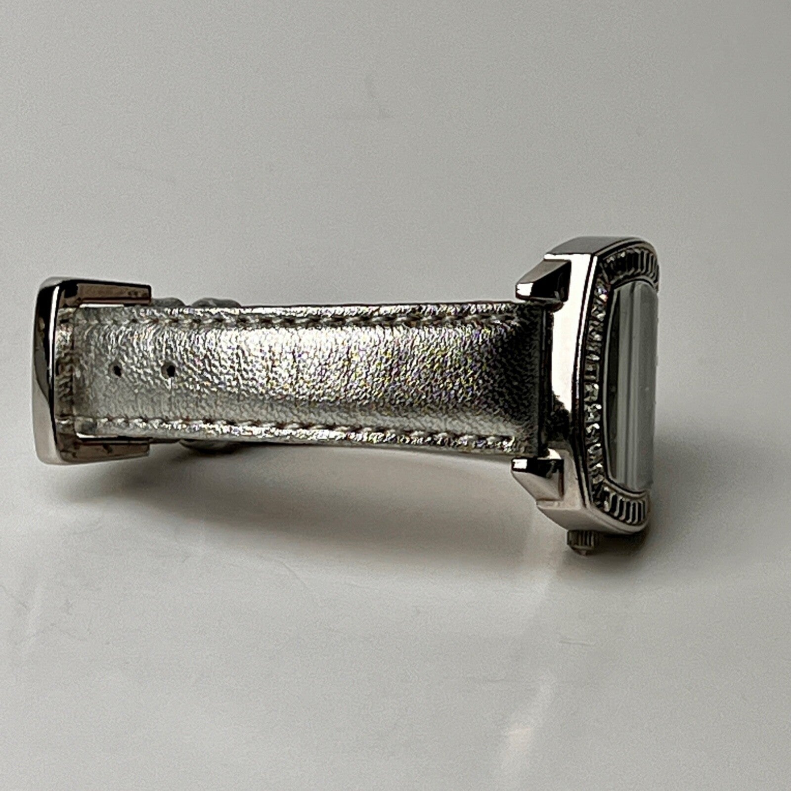 8931988