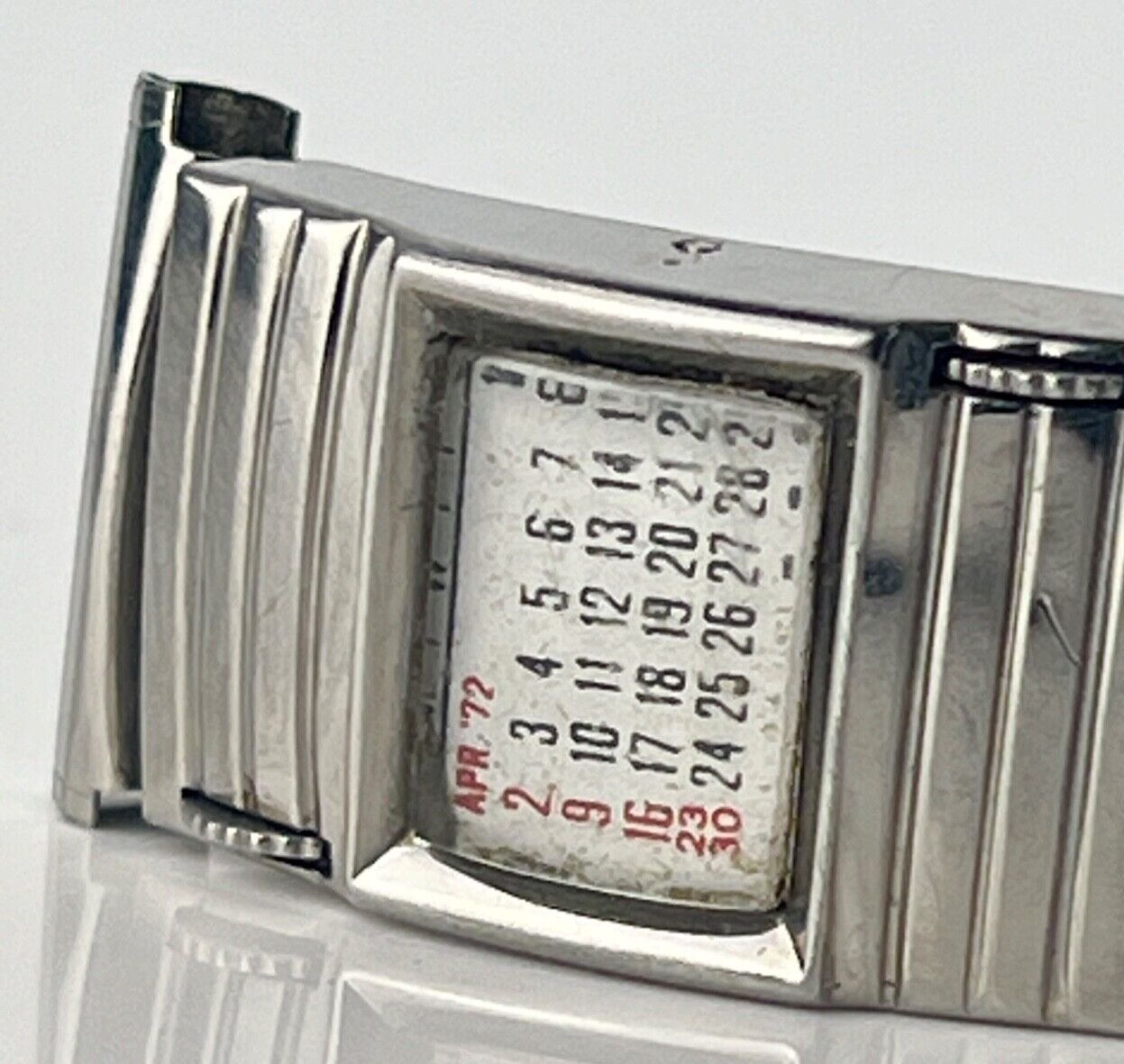 3892657