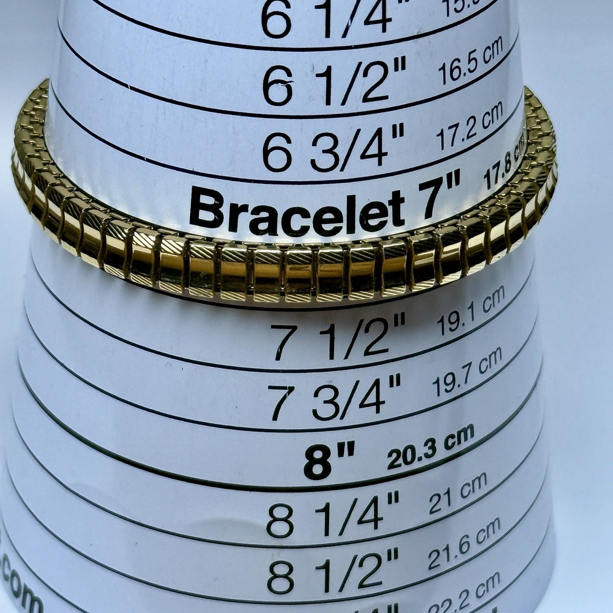8924154