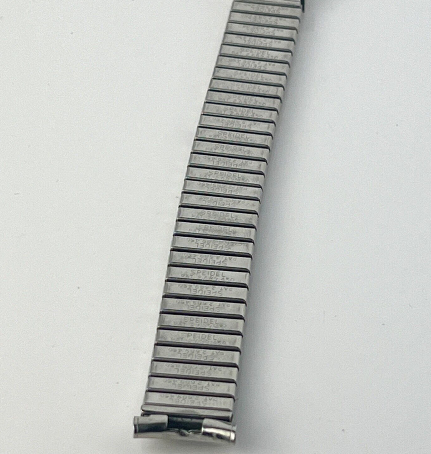 3892657