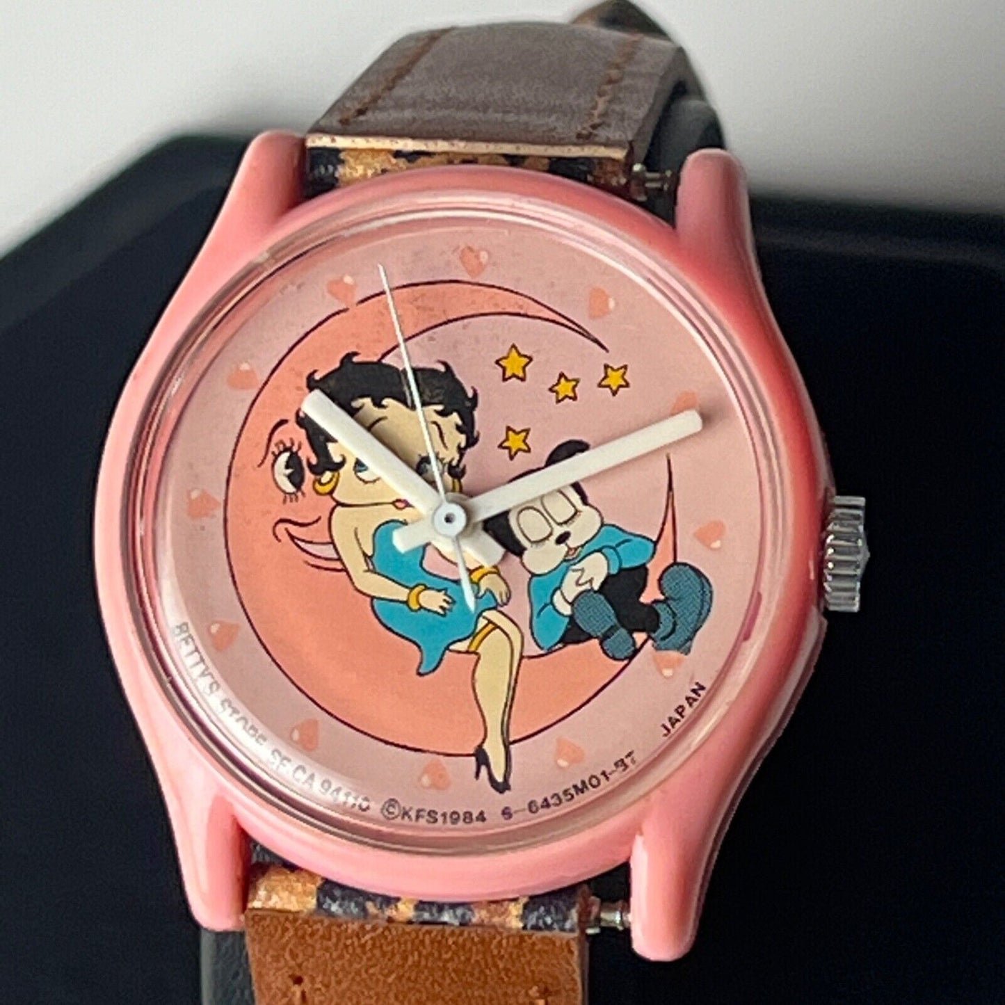 Vintage Betty Boop 1980s Women’s Watch Mechanical Movement Pink Case Cheetah Print Reversible Band