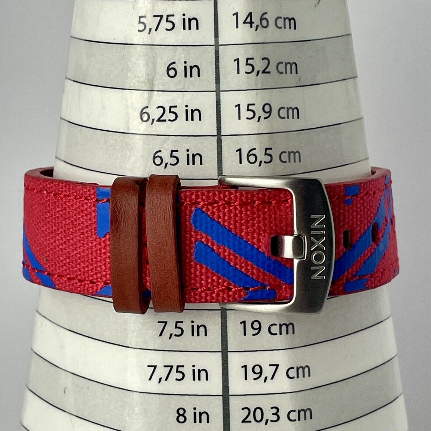 Nixon Swiss Made Men's Watch Red 40mm Case Matching Dial And Canvas Straps