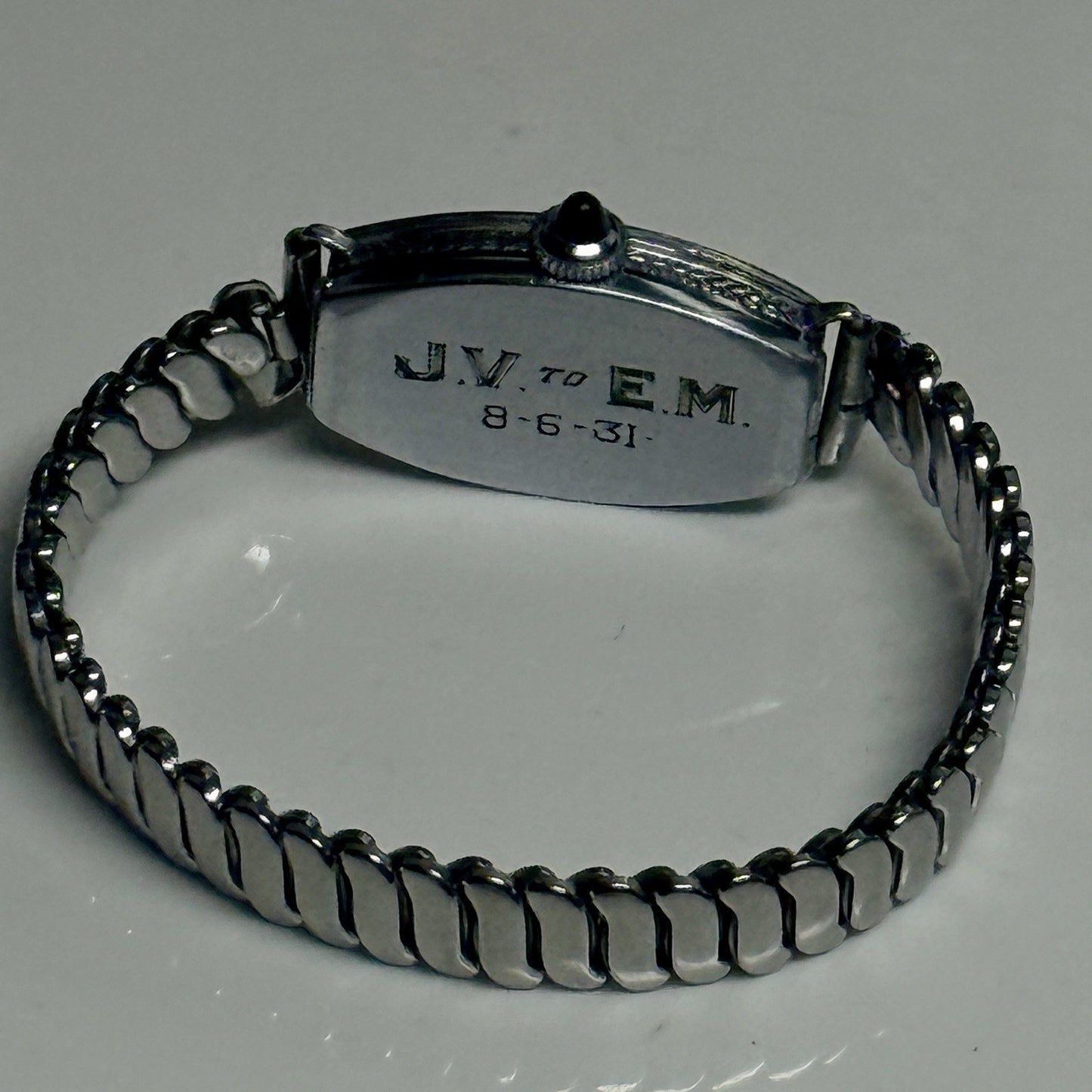 8972425