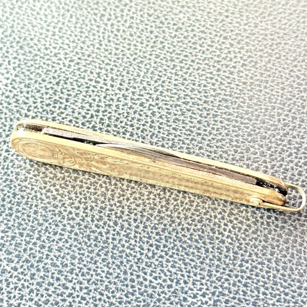 9008601