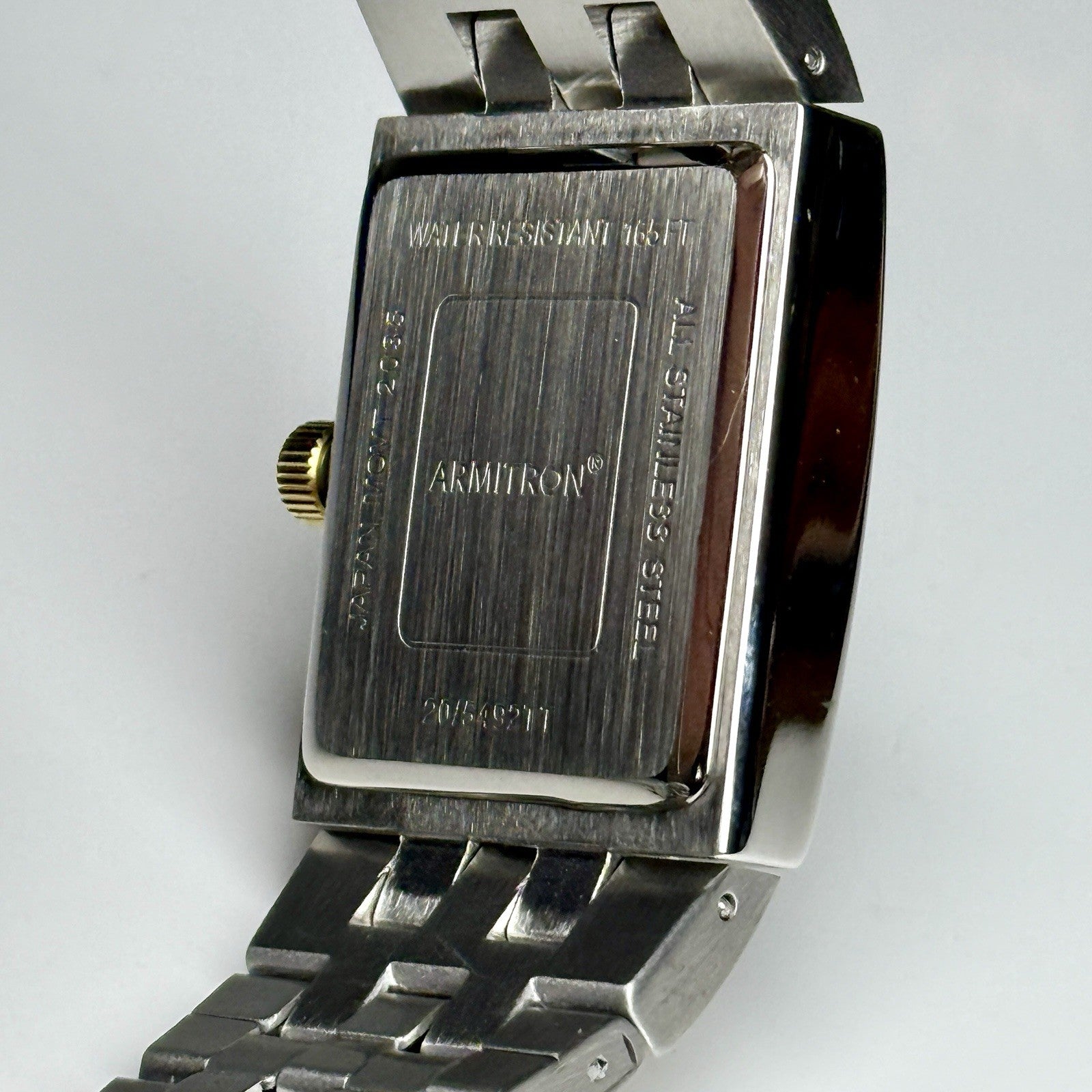 8705843