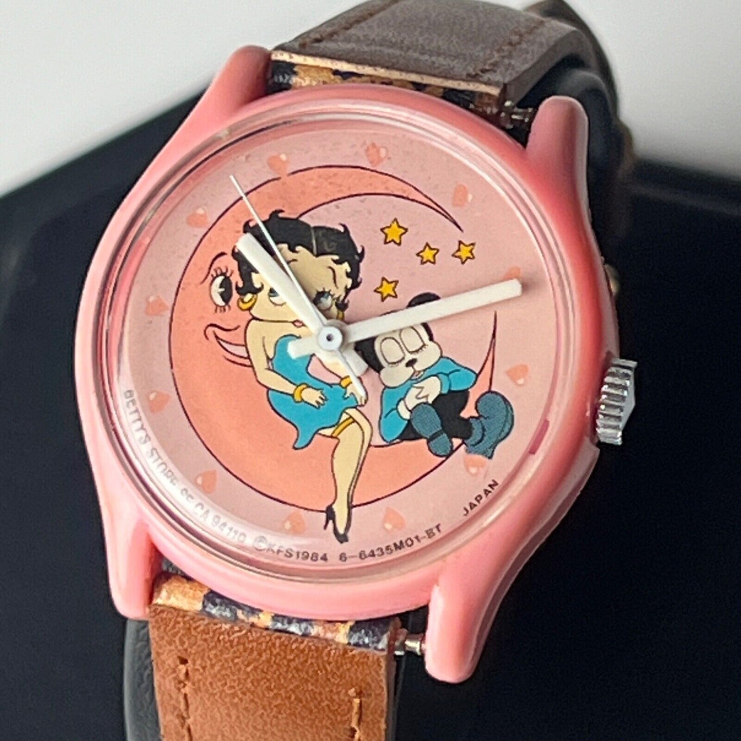 Vintage Betty Boop 1980s Women’s Watch Mechanical Movement Pink Case Cheetah Print Reversible Band