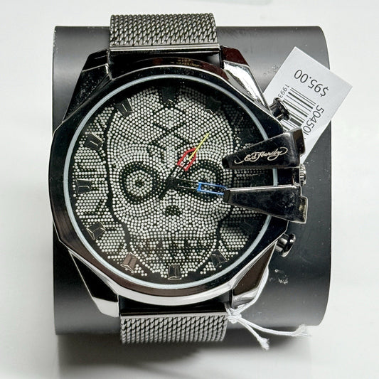 8960709