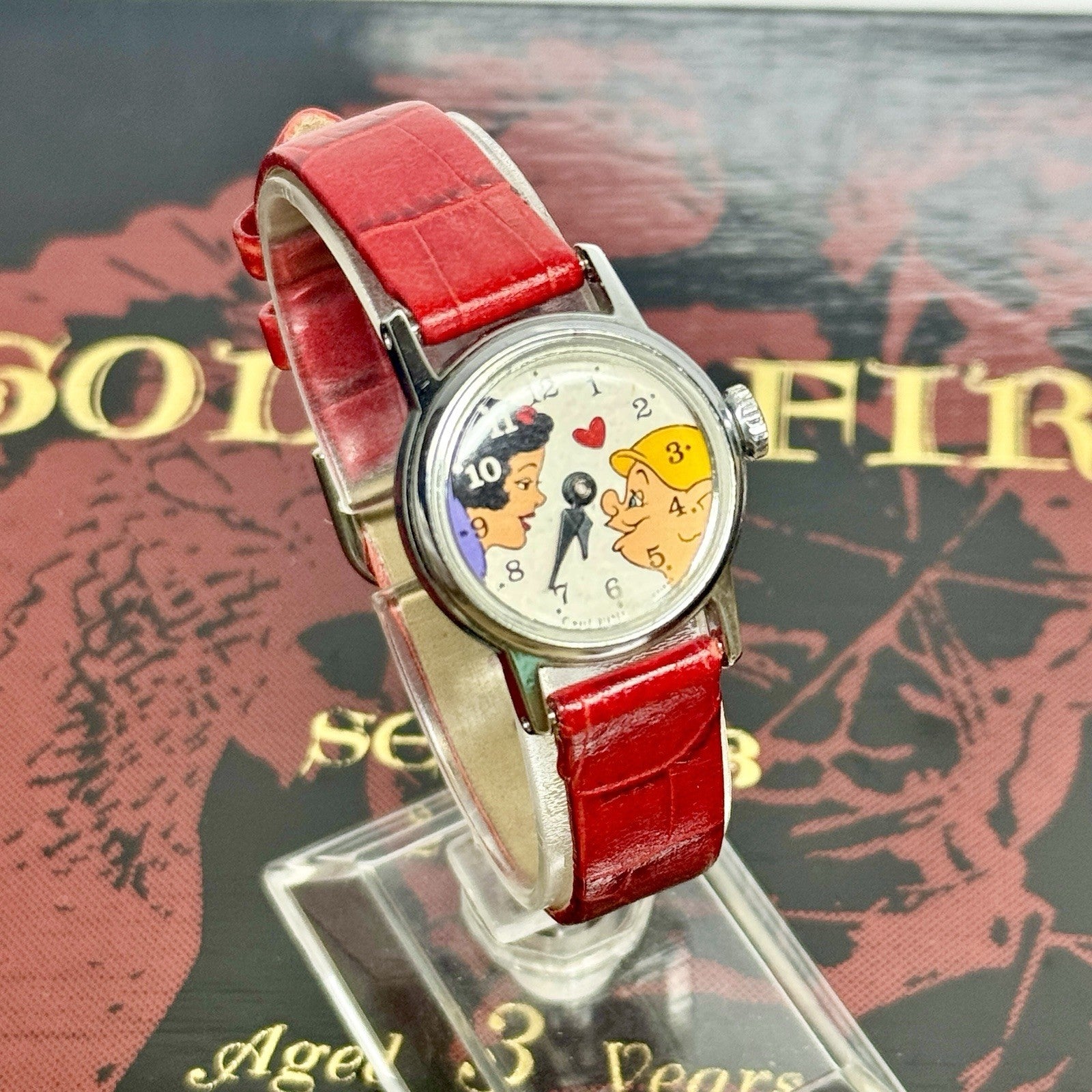 8972033