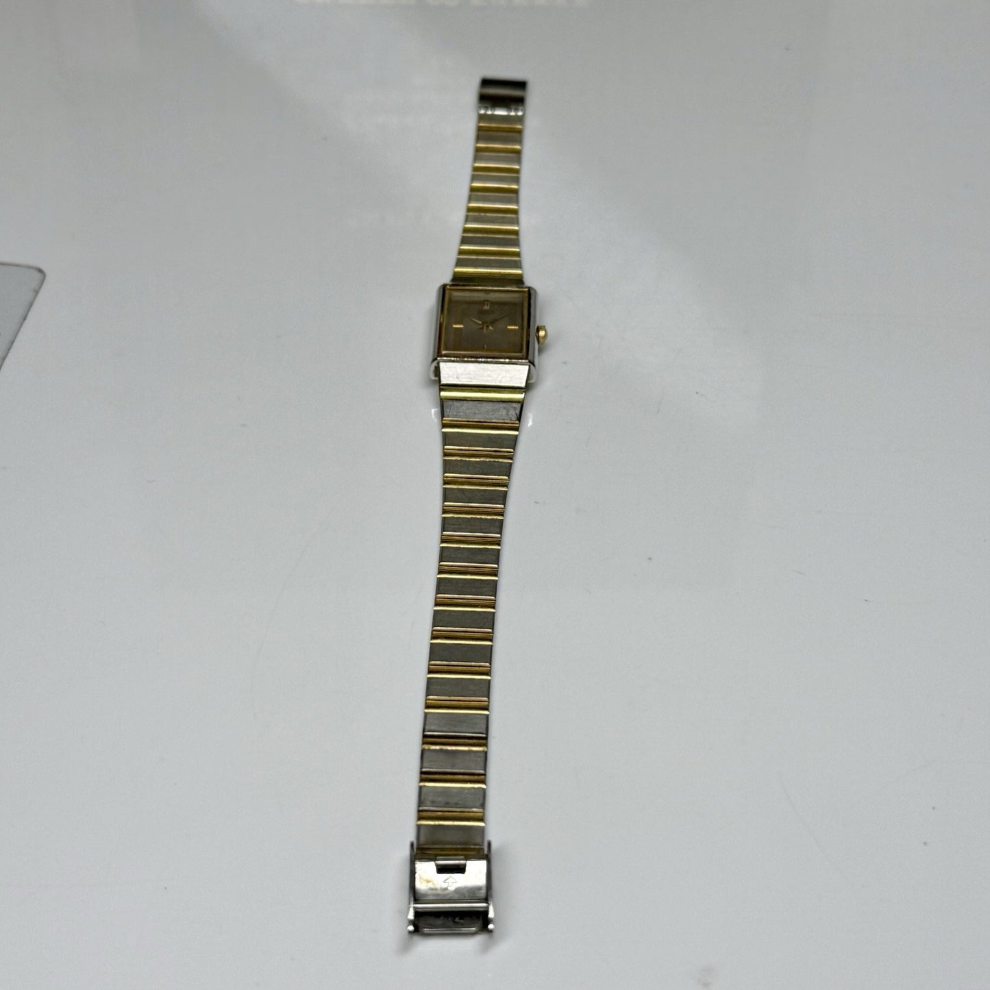 8732955