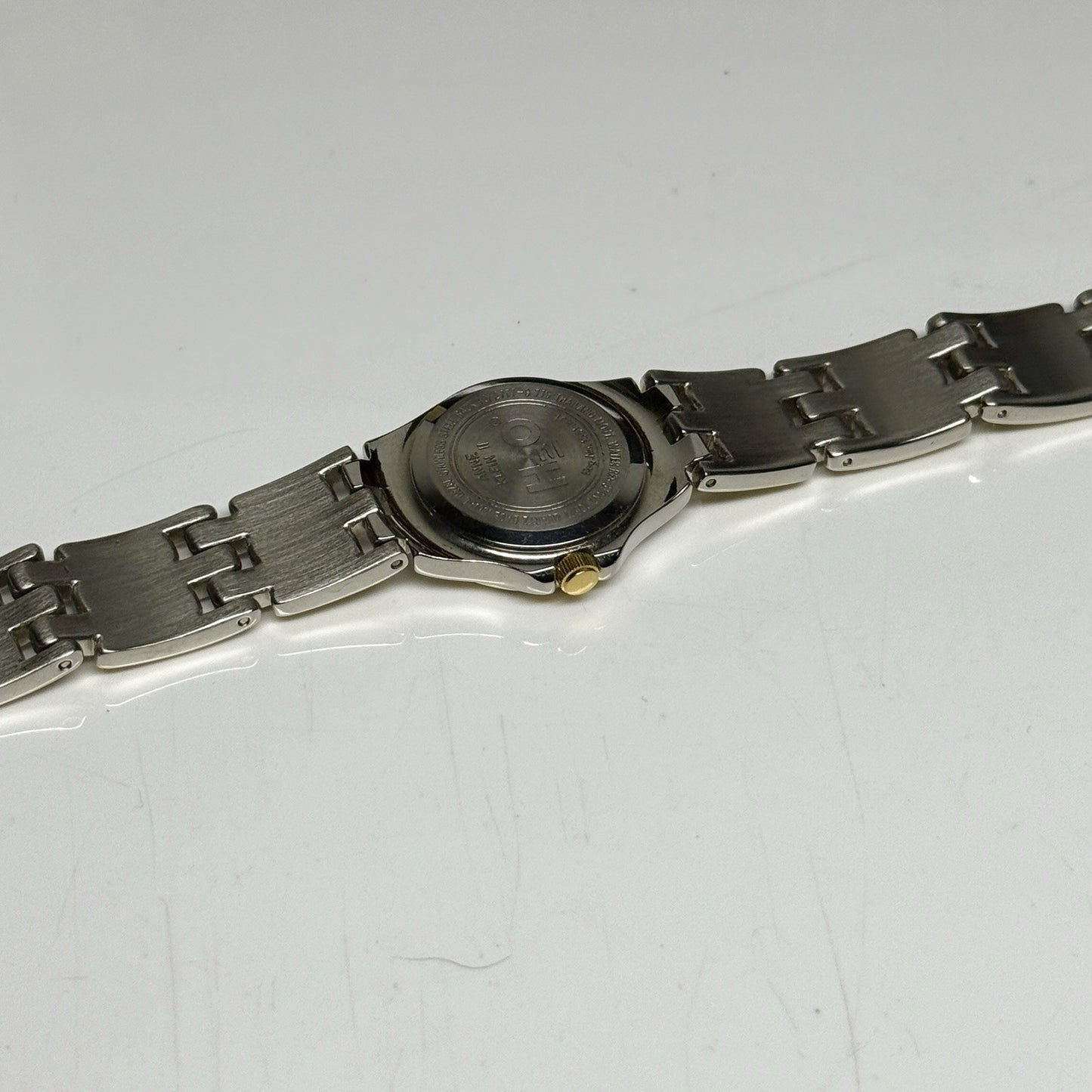 8901041