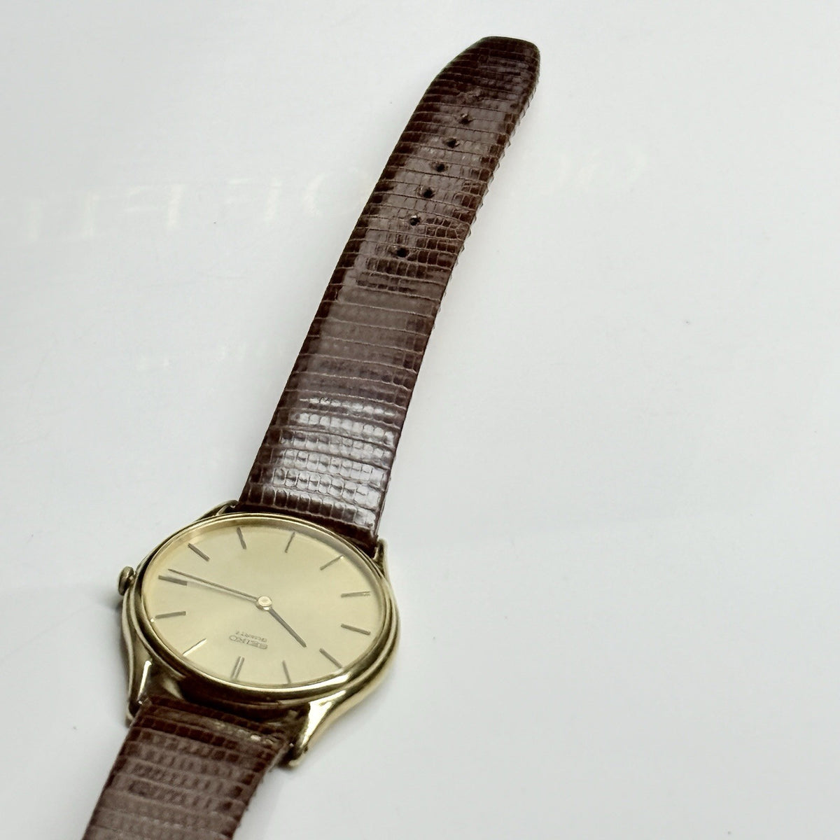 8991619