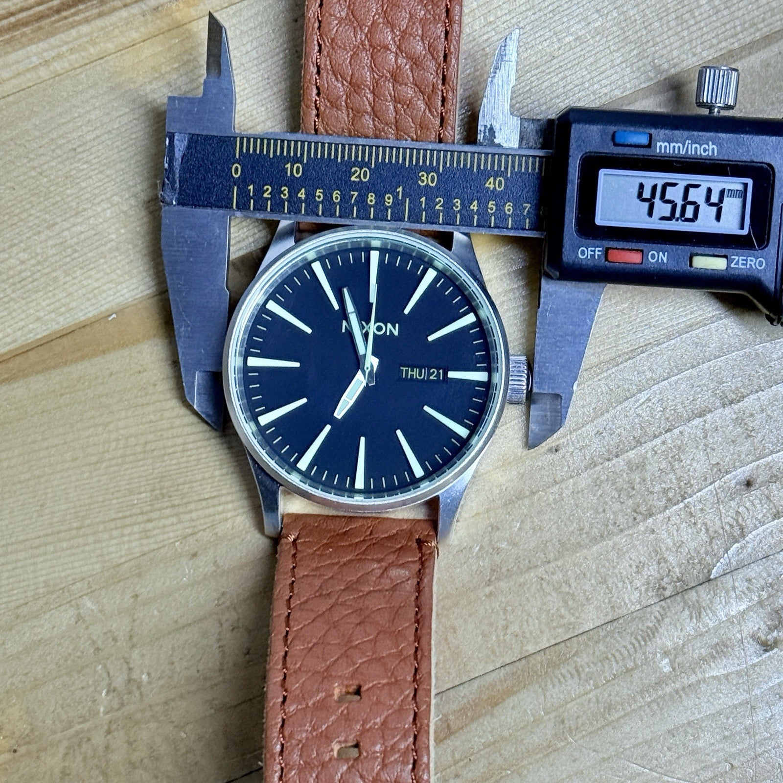 7963279