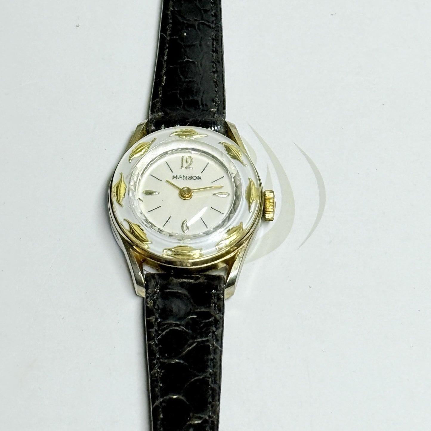 8932009