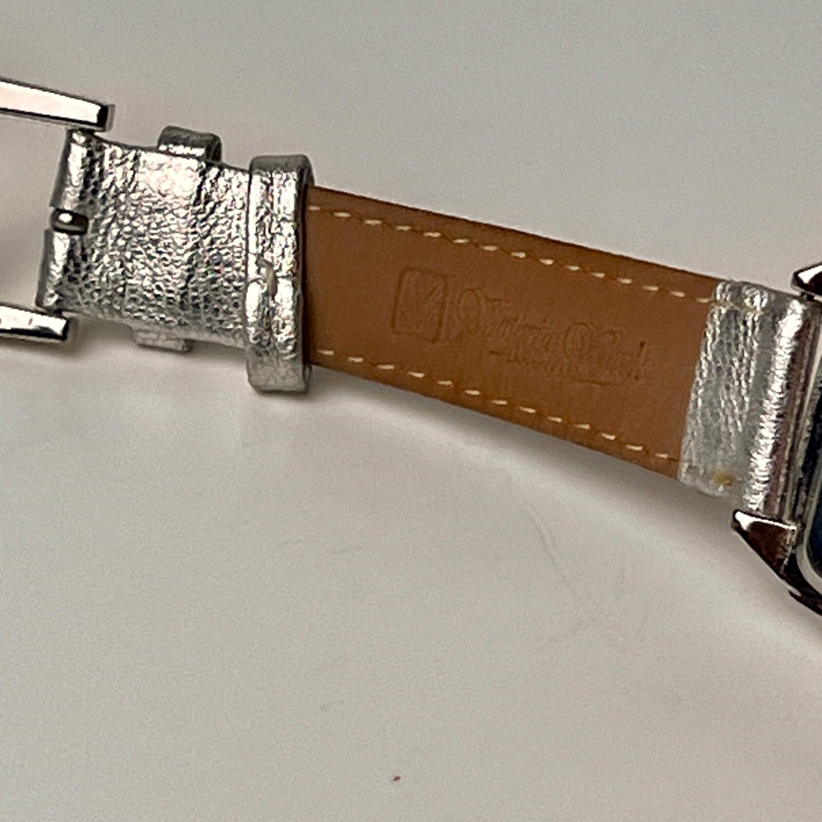 8931988