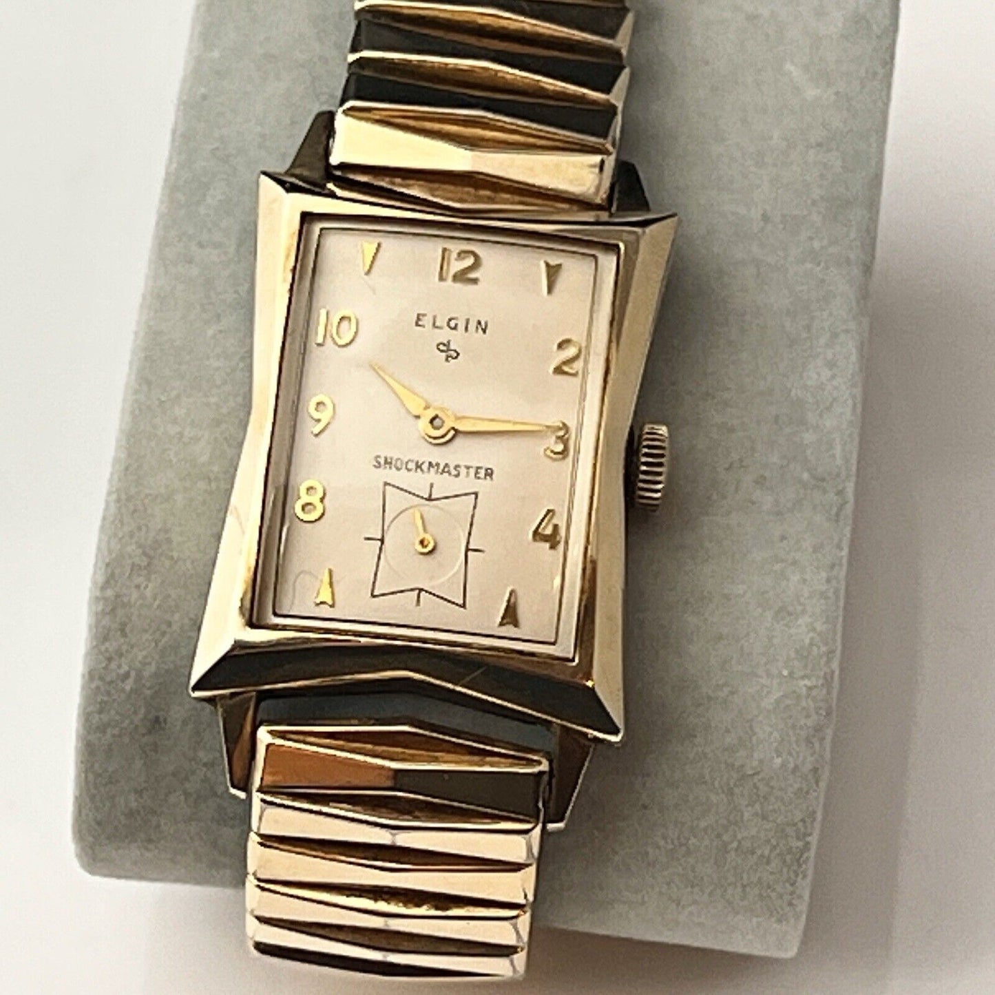 Elgin 18K Gold Plate Vintage Men's Watch Jeweled Mechanical Movement 12k Gold Plated Bracelet Subdial Sweeping Second Hand