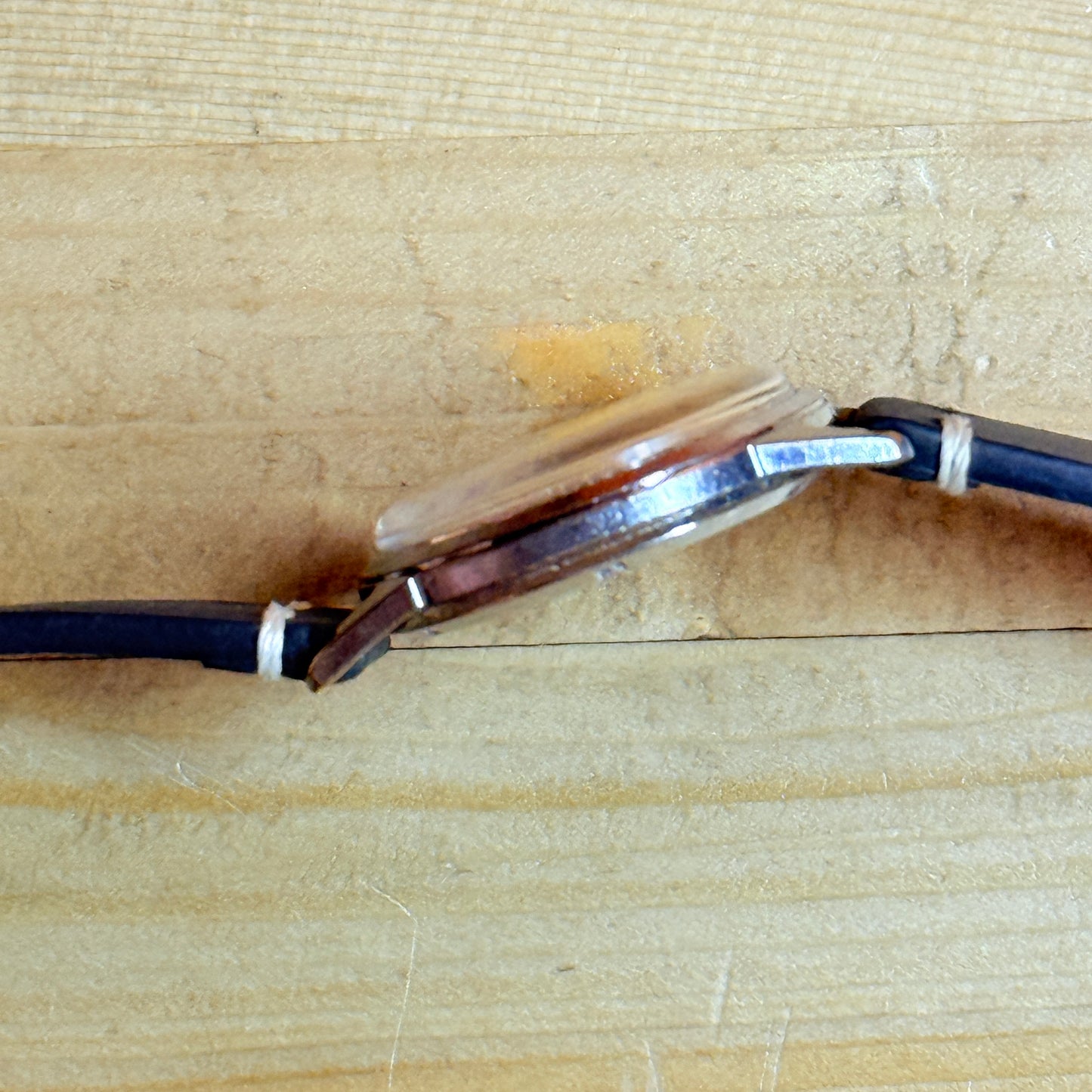 Gruen Mens Vintage Dress Watch Swiss Made 17 Jewel Mechanical Movement BLk Leath